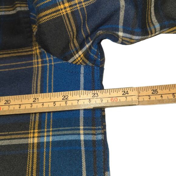 Swiss Tech Mens Medium 38-40 Button Down Shirt Flannel Blue Brown Plaid - Picture 9 of 11